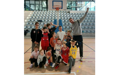 ECOLE DE BASKET LA ROQUE D'ANTHERON U7-U9-U11